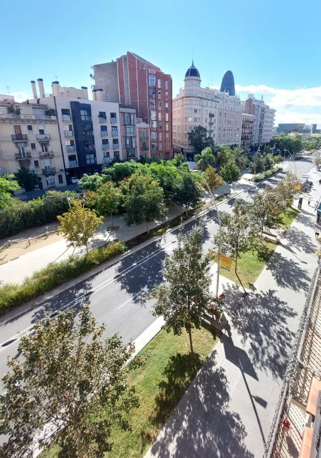 Clot Mirabarna Apartments Barcelona Buitenkant foto